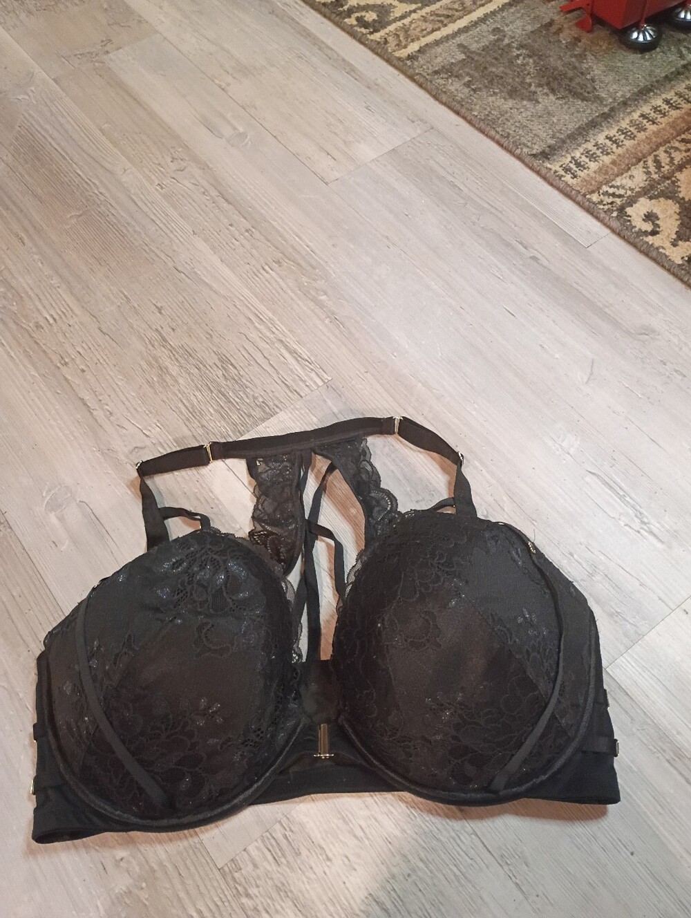 Bra